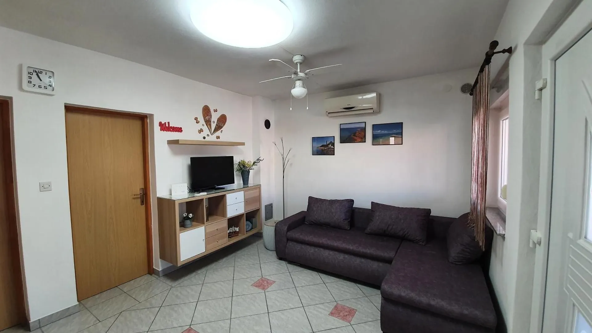 Apartments With A Parking Space Vir - 23041